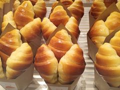 -好利来(上海长宁龙之梦店)