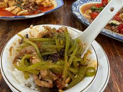 -雨田饭店