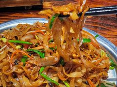 -蚝美人·生蚝海鲜烧烤(茶花园店)