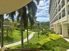 -亚龙湾中心广场