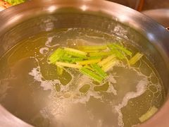 鸡汤煮有机杭白菜-佬肥猫·浙江乡村菜(国华广场店)