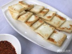 -一栋洋楼云南菜馆