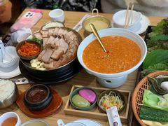-吴氏包饭·传统民俗料理(延大学府店)