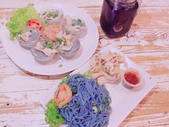 -蝶豆花蓝面条