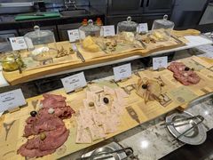 -圣丰索菲特·2 On 988 Café 自助餐厅