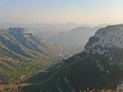 -抱犊寨风景区