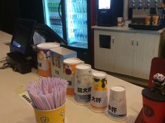 -完美世界影城(昆明翡翠湾店)