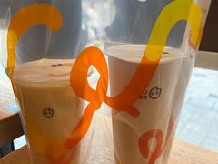 -CoCo都可(地铁一店)