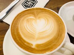 热拿铁-Moka Bros 摩卡站(嘉华店)