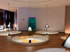 -涨巢·潮玩水疗局