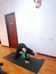 -Yvon yoga 瑜伽·精准体态管理中心