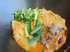-老刘生态大鱼坊铁锅炖鱼(赛马场店)