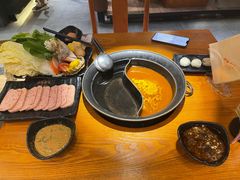 -呷哺呷哺(普陀乐购真北店)
