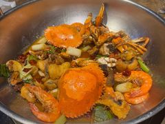 -七欣天香辣蟹火锅(上海银亿滨江店)