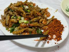 香酥小鱼2-彭大姐老店黄辣丁(新津店)
