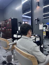 -藤野造型烫发染发