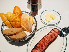 -Wolfgang’s Steakhouse 沃夫冈牛排馆(上海白玉兰广场店)