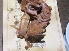 -东口码头·烧鸽子·鱼头泡饼·地方菜(金鹰悦城店)
