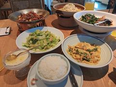 -沅江水·湖南家宴(南村万博长隆商圈店)