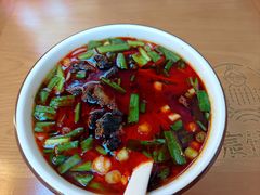 -子宸什夹婆乌鸡米线弹子石店(泽科·星泽汇店)