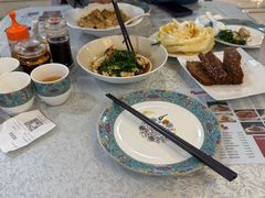 -汗腾格里·风味餐厅(新疆驻京办店)