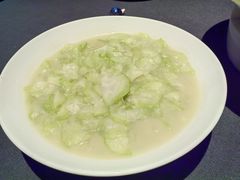 清炒本地丝瓜-肆月河豚·淮扬菜·湘菜(华天店)