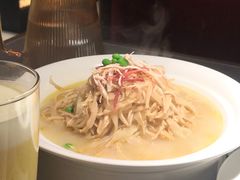 -吴越荣记苏州菜·松鼠桂鱼100%活鱼现做(斜塘老街店)