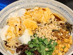 豆花米线-多味居(剪子巷店)