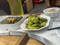 -鲁员外地锅鸡地锅鱼(古墩路店)