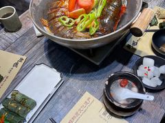 -刘姐啤酒鱼民族演艺餐厅(阳朔美食抗战路店)