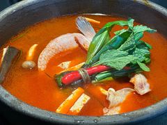 毛辣果酸汤鱼-Ameigo梅果·云贵川bistro(长宁来福士店)