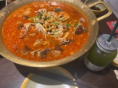 -张翻越·川渝冒菜·武汉黑鸭煲(城北万象城店)