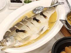 -万龙洲海鲜(大兴绿地缤纷城店)