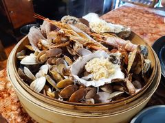 必点菜一筐海鲜-鲜小岛·铜锅涮肉