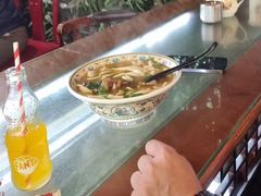-金杨拉面王小吃面馆·牛三宝面·红烧牛肉粉