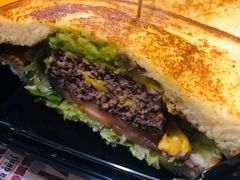 -The Habit Burger Grill 哈比特汉堡(复兴soho店)