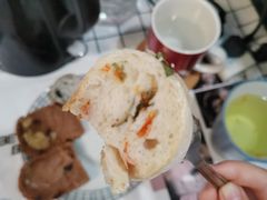 -沁屋面包店(人民东路店)