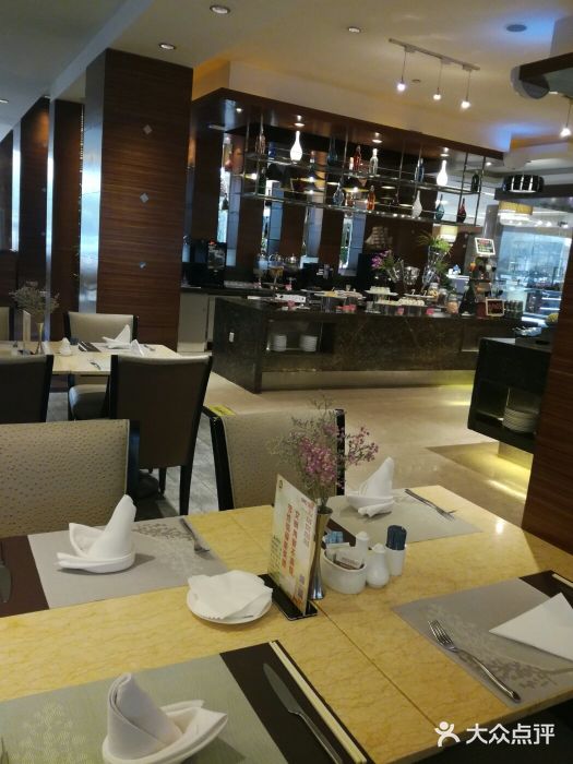 新港湾大酒店-西餐厅图片
