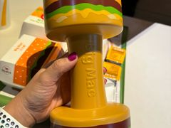 -麦当劳(新王府井店)