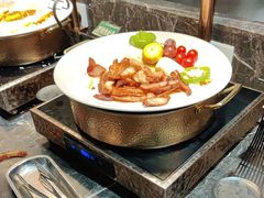 -金马门国际美食百汇(珞喻路店)