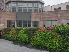 -沪东工人文化宫