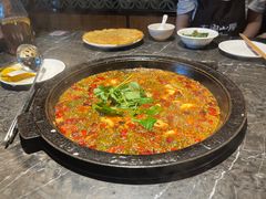 -大鱼山房鱼头火锅(老字号品质店)