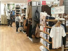 -优衣库(青岛万象城店)