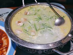 -大胡同天津菜·海肠捞饭·津门皮皮虾锅贴一绝(西姜井店)
