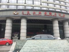 -张家界大成山水国际大酒店