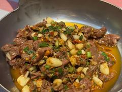 -肉店炸炸炸·铁板孜然牛肉
