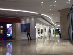 -优衣库(广州天河领展广场店)