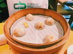 蟹粉小笼汤包-鼎泰丰(当代商城店)