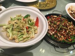 -吕记小鲜(昌吉店)