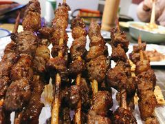 羊肉串-马路牙子地桌烤肉(工体店)